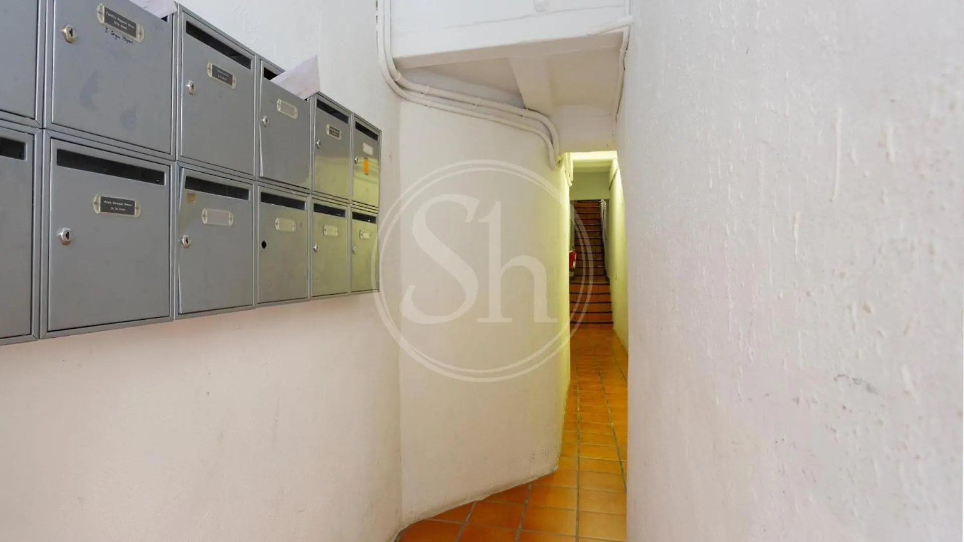 Loft En Gracia Con Terraza Apartment Barcelona Spain