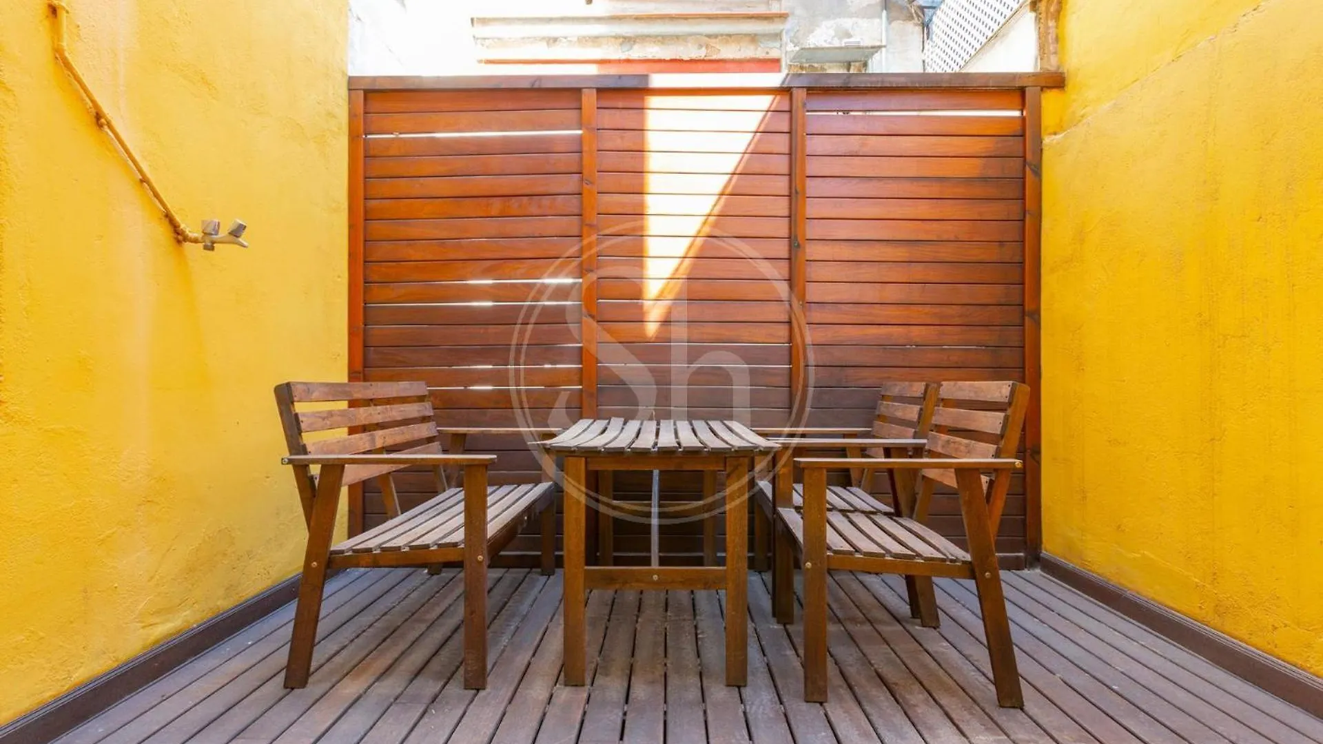 Loft En Gracia Con Terraza Apartment Barcelona